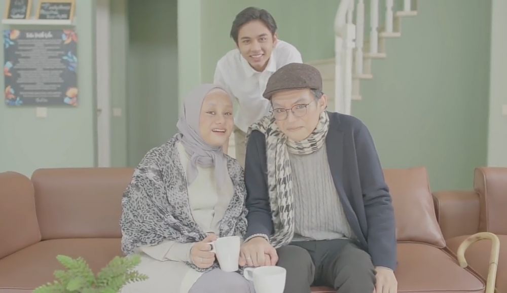 10 Potret vlog maternity Dinda Hauw, umumkan jenis kelamin bayi