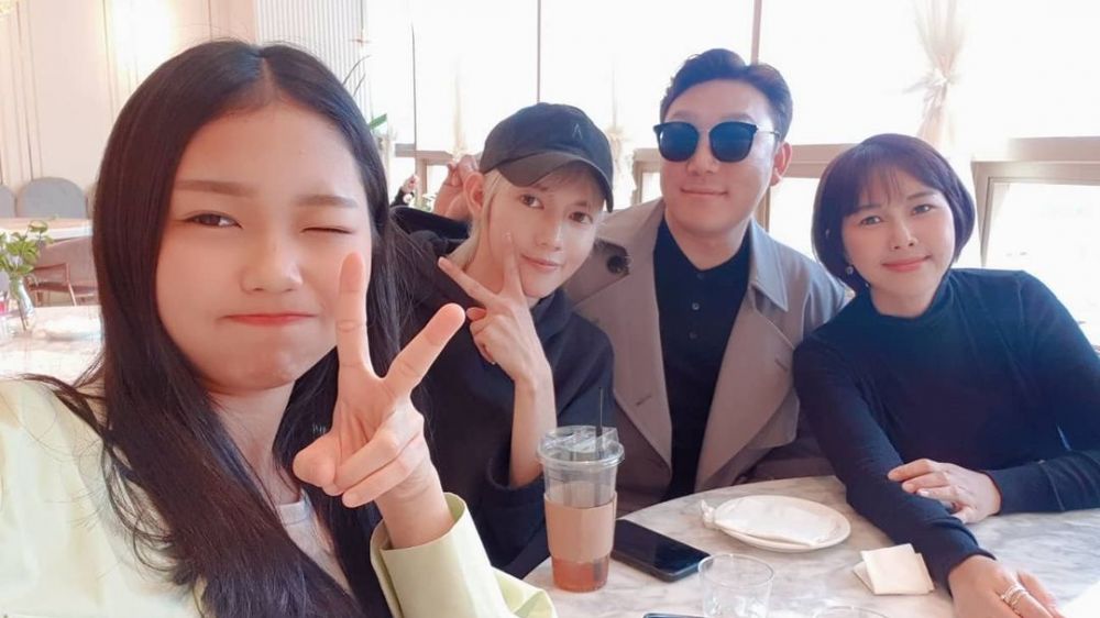 7 Potret kompak Yannie Kim & Ko Soobin, artis Korea berdarah Indonesia