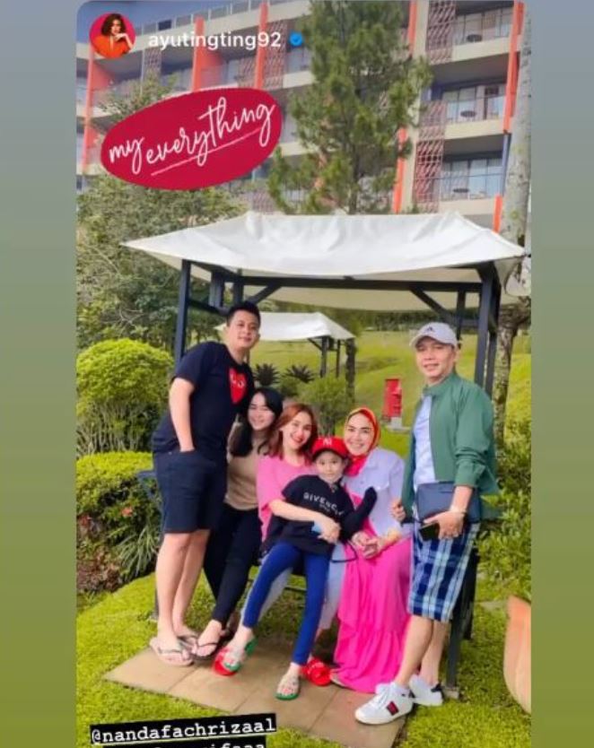 10 Momen ulang tahun Ayu Ting Ting, kehadiran Brata Angga jadi sorotan