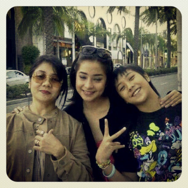 10 Potret Nikita dan Winona Willy dulu hingga kini, sister goals