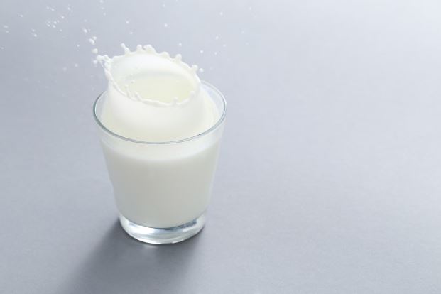 5 Tips merebus susu sapi agar tidak pecah, nutrisi tetap terjaga