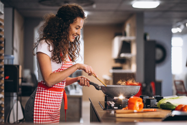 5 Tips buat scrambled egg ala restoran, lembut dan enak