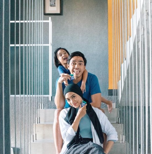 Kisah 7 seleb urus anak sendiri tanpa baby sitter, ada Dinda Hauw