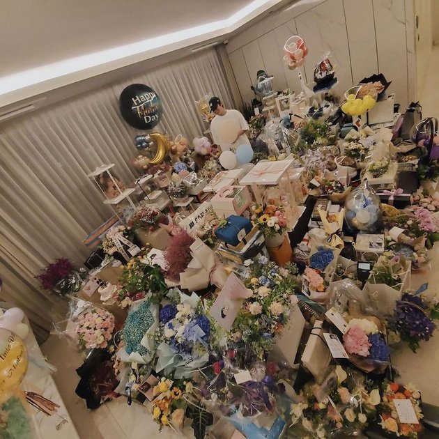 8 Potret perayaan ultah Lee Min-ho dari tahun ke tahun, banjir kado