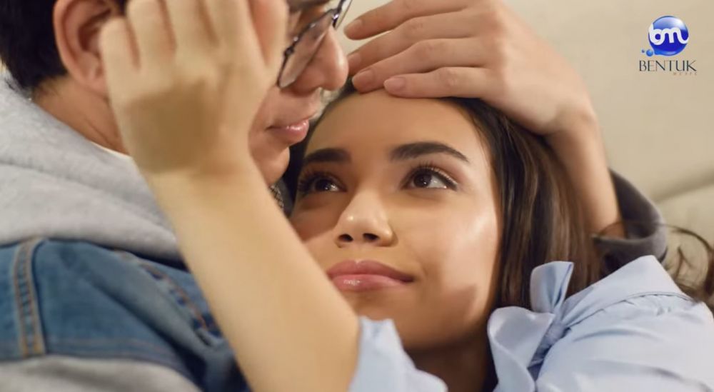 10 Potret Haico dan Rangga Azof bintangi video klip, bikin baper