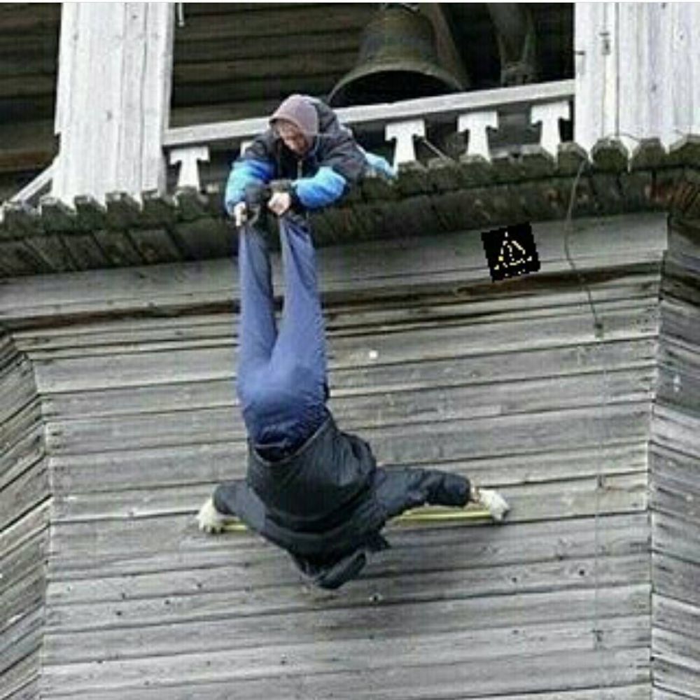 15 Potret lucu 'teamwork' ini bikin kamu kesel seharian