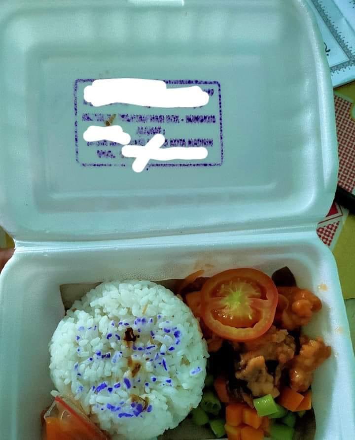 20 Penampakan lucu isi nasi kotak ini bikin kenyang otomatis