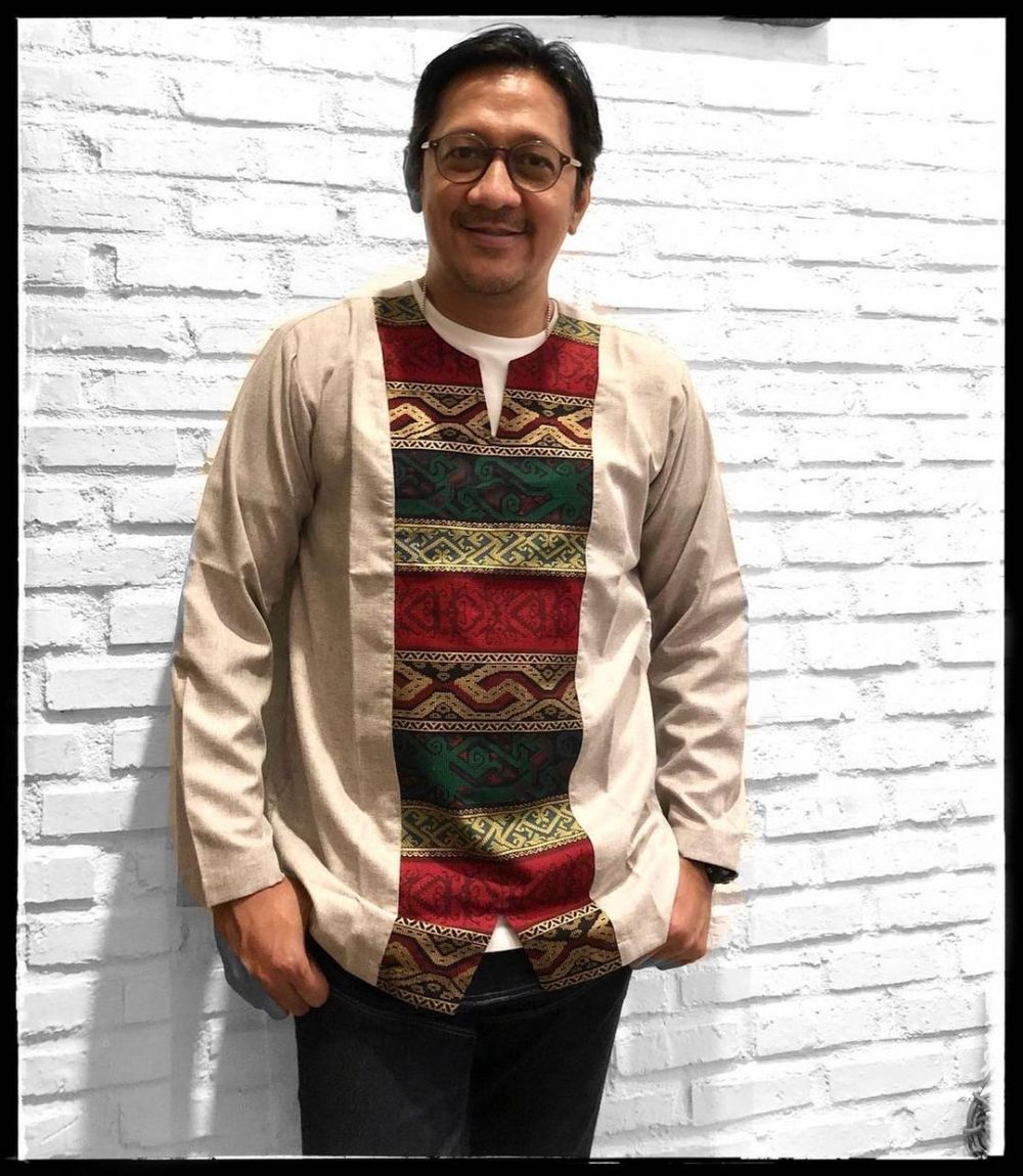 Potret masa kecil 8 pelawak Tanah Air, parasnya bikin pangling