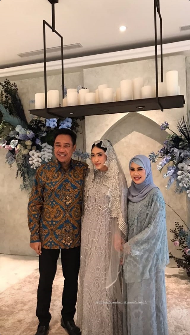 10 Momen pengajian Alika Islamadina jelang nikah, gaunnya elegan