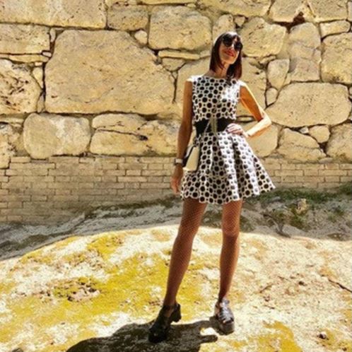 7 Potret nenek usia 72 tahun yang modis abis bak ABG