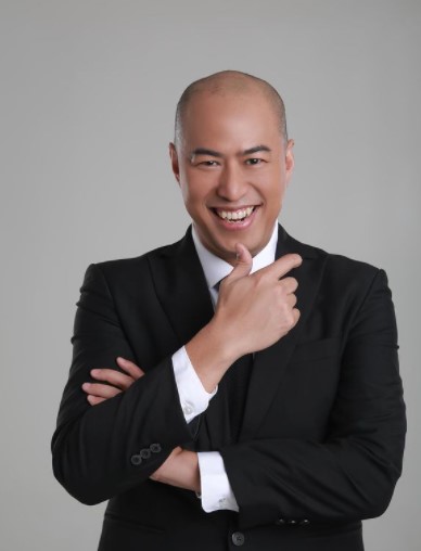 5 Cerita Pandji Pragiwaksono kembali positif Covid-19, mengaku teledor