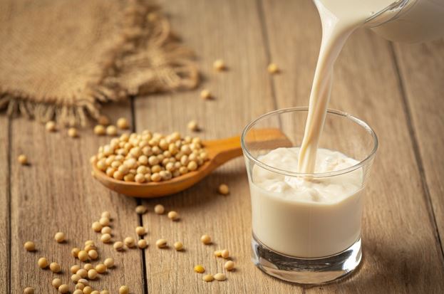 5 Jenis susu ini ampuh jaga berat badan, cocok buat diet