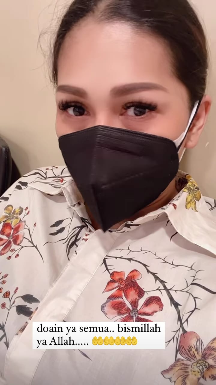 9 Momen haru Tata Janeeta melahirkan, penuh perjuangan