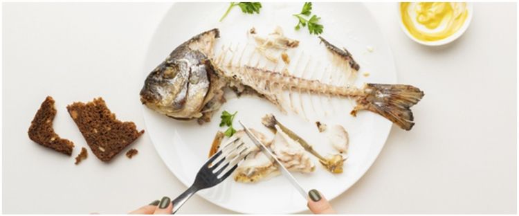 5 Bahan alami ini bantu hilangkan duri ikan di tenggorokan