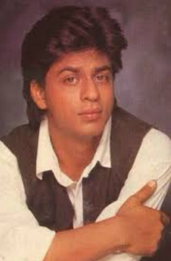 29 Tahun berkarya di Bollywood, 10 foto Shah Rukh Khan di awal karier