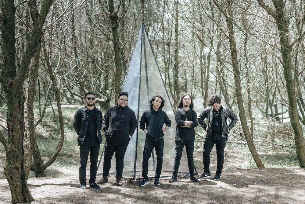 Usai bikin bising skena musik internasional, Redsix rilis single baru