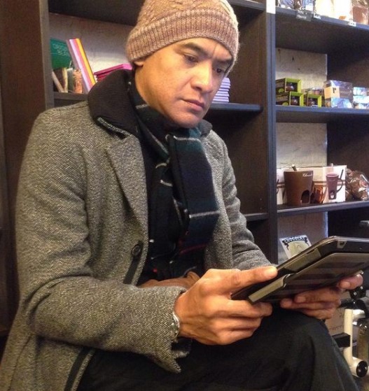 10 Potret terbaru Donny Damara, kian berkarisma di usia 54 tahun