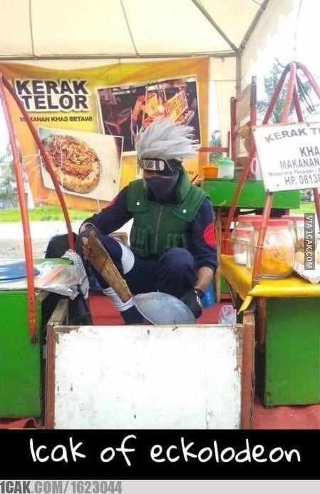 10 Aksi nyeleneh penjual sajikan makanan ini bikin ngelus dada