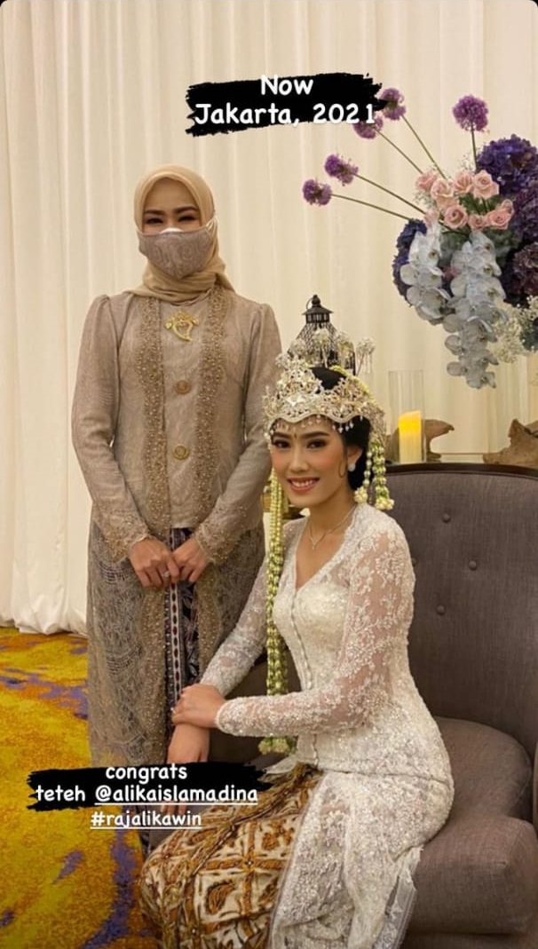 7 Penampilan Alya Rohali di nikahan Alika Islamadina, curi perhatian