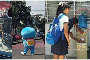 10 Momen lucu gara-gara terbalik ini jadi kocak abis