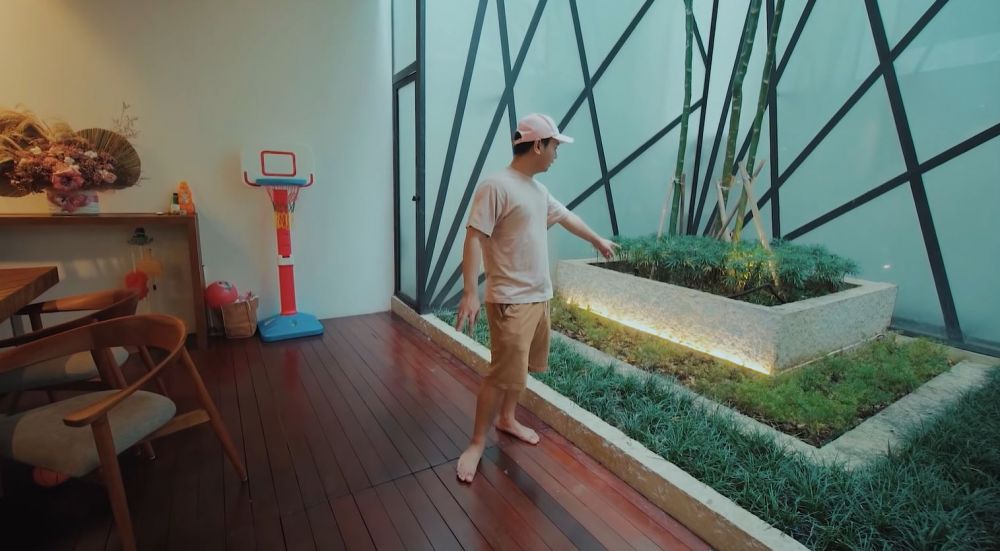 15 Potret terbaru rumah Raditya Dika, ruang kucingnya bikin takjub