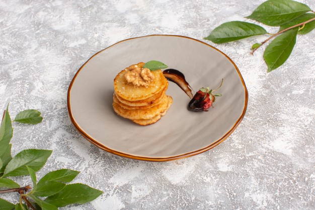 7 Cara plating makanan, cantik bak makan di restoran