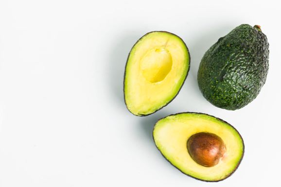 13 Buah ini dapat menutrisi kulit kering, bikin lembap