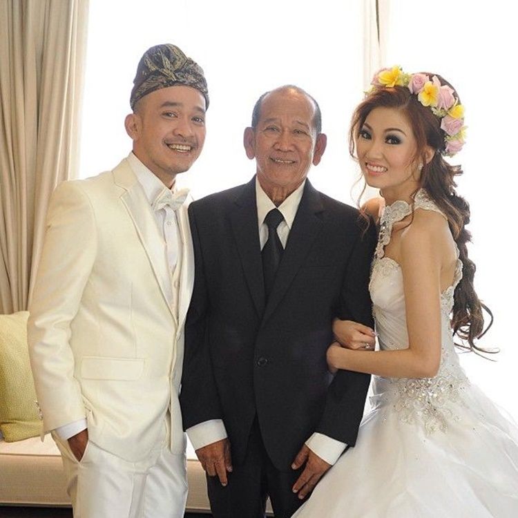 10 Potret lawas Sarwendah dan Ruben Onsu zaman pacaran, bikin baper