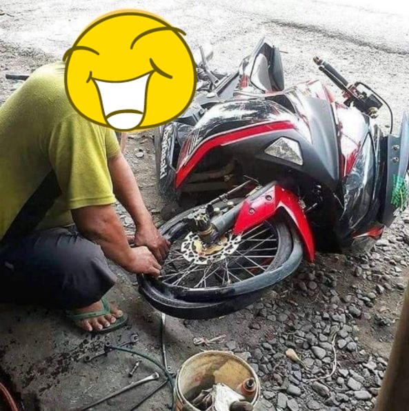 10 Momen lucu waktu nambal ban ini malah bikin geregetan
