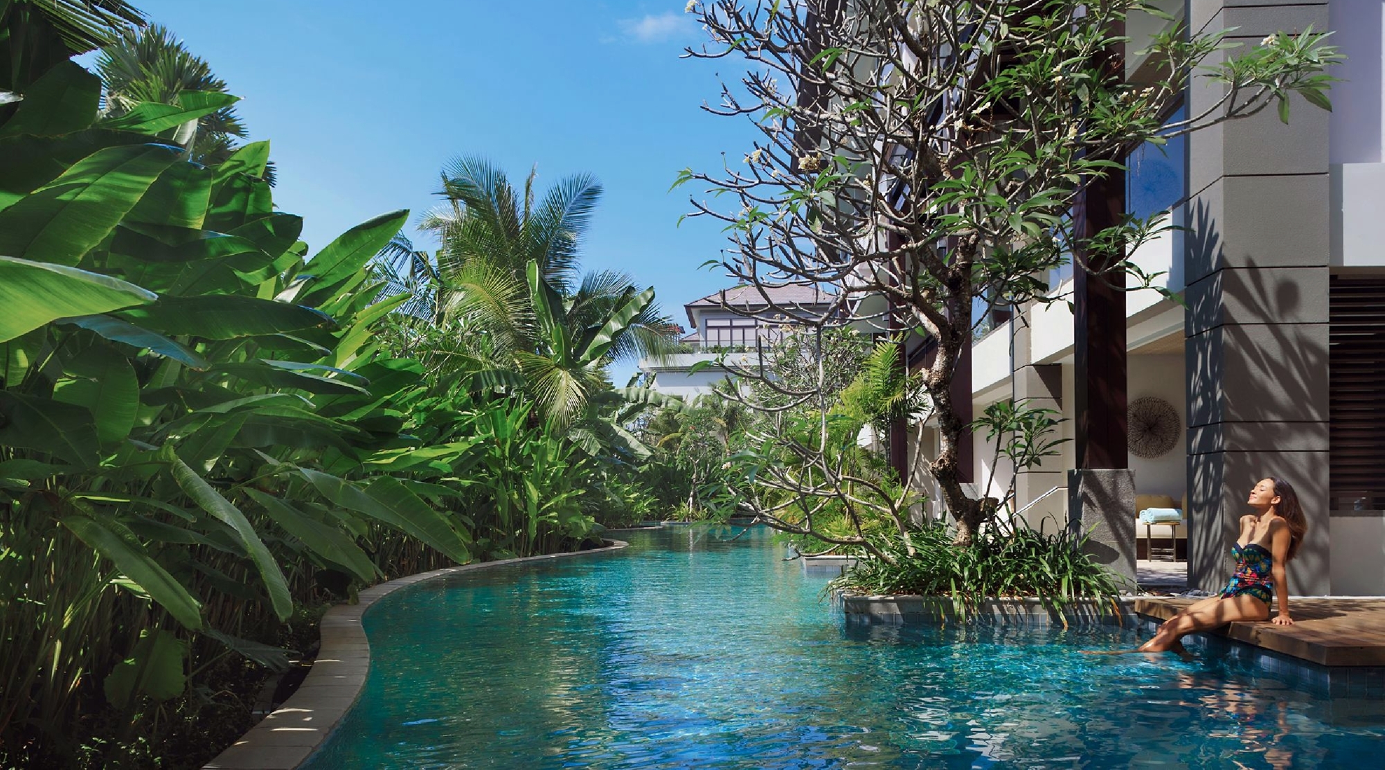 3 Cara manjakan keluarga saat liburan di resor tepi pantai di Bali