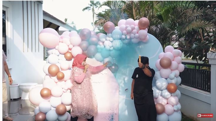 8 Momen baby shower Tiara Pangestika istri Arief Muhammad, meriah