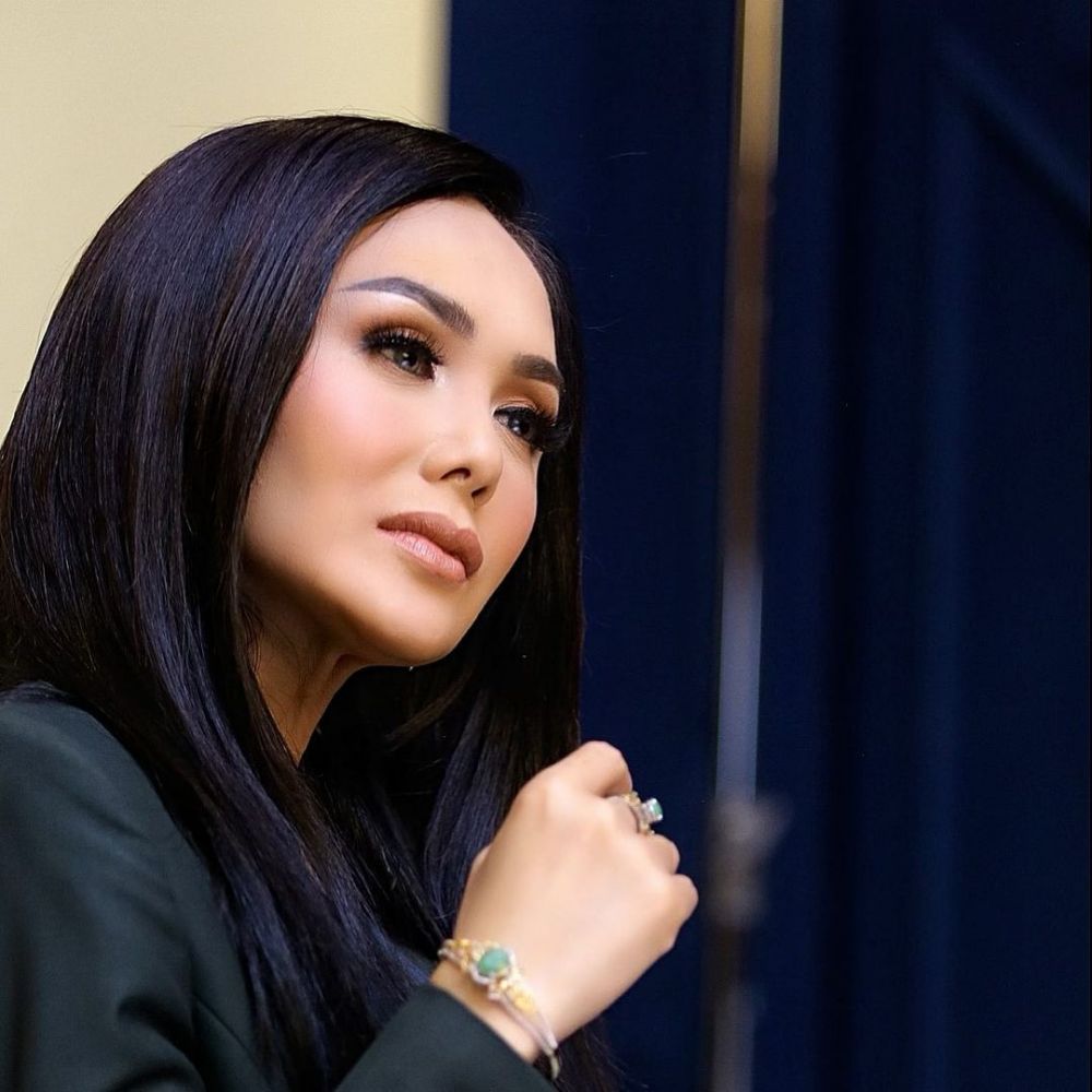 5 Pengakuan Yuni Shara soal parenting, sempat disorot media asing