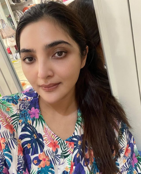 Positif Covid, begini potret 8 seleb Tanah Air saat isolasi mandiri