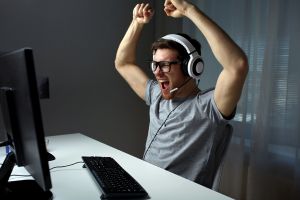 4 Alasan kecanduan bermain game online dan cara mengatasinya