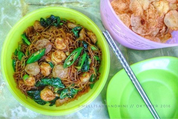 10 Resep bihun goreng seafood, gurihnya nendang banget