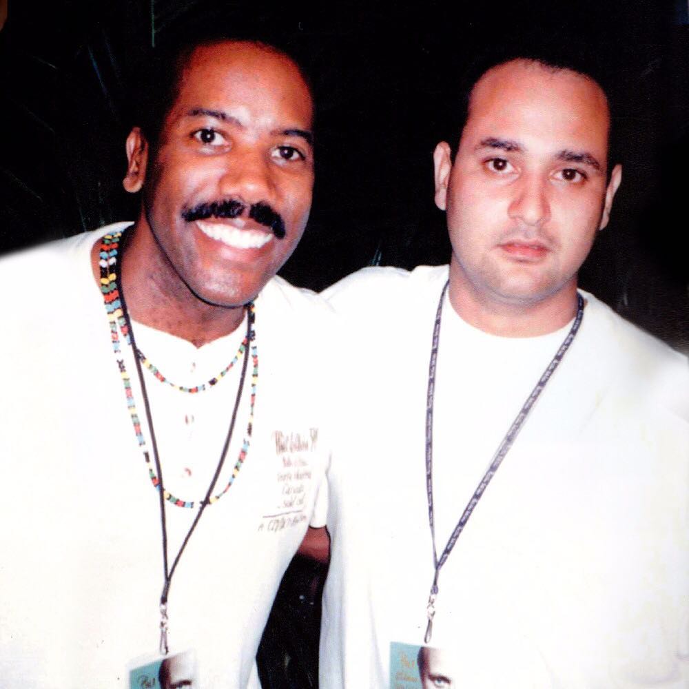 10 Potret masa muda Irwan Mussry, parasnya bikin terpana