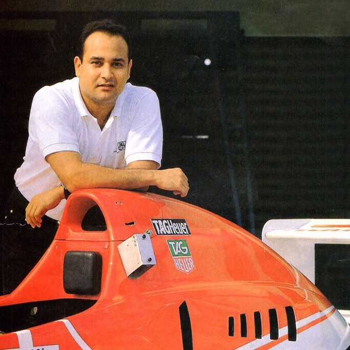 10 Potret masa muda Irwan Mussry, parasnya bikin terpana