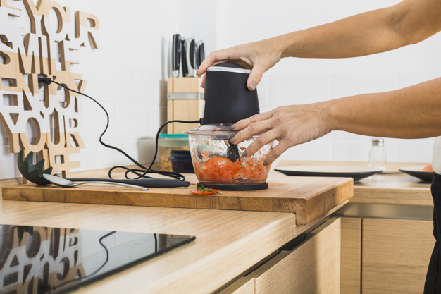 5 Perbedaan blender dan chopper, jangan salah pakai