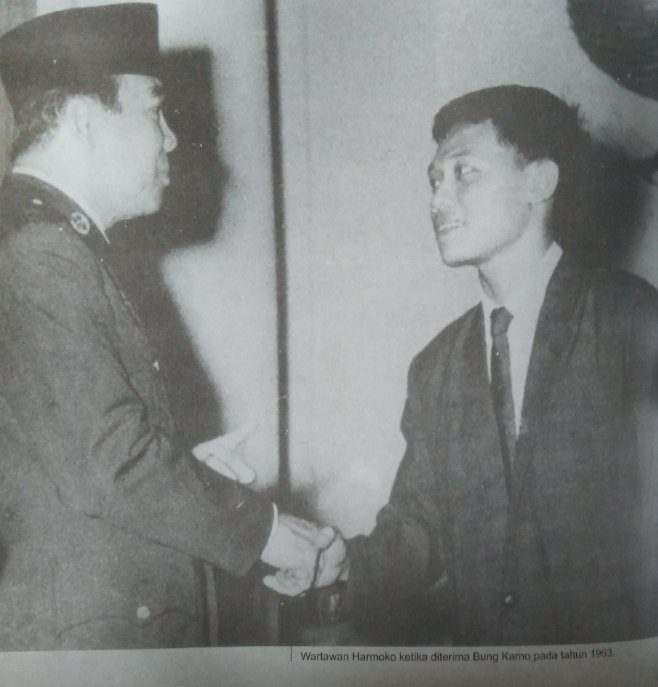 8 Potret lawas tokoh publik bersama mendiang Harmoko, penuh kenangan