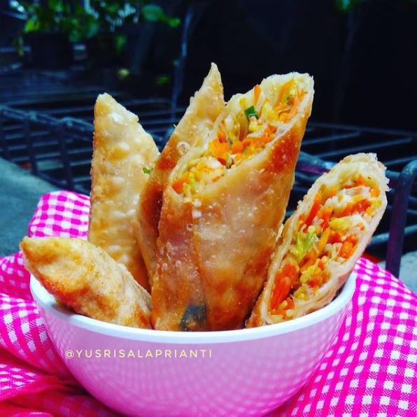 13 Resep lumpia udang, gurih dan cocok jadi camilan