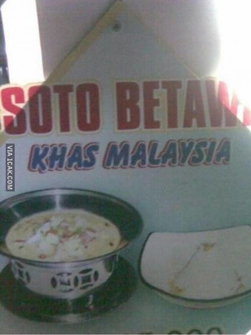 10 Spanduk lucu penjual soto ini bikin pengin nyengir lebar