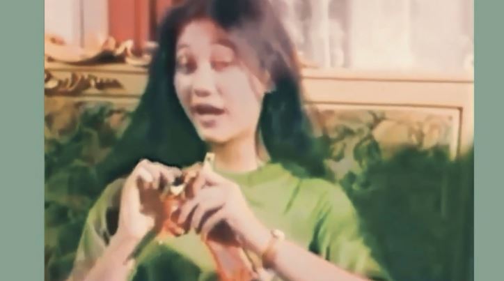 Nostalgia 7 potret Nike Ardilla jadi bintang iklan, bukti multitalenta