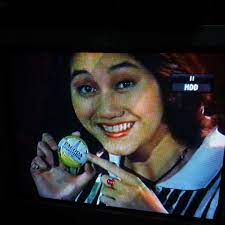 Nostalgia 7 potret Nike Ardilla jadi bintang iklan, bukti multitalenta