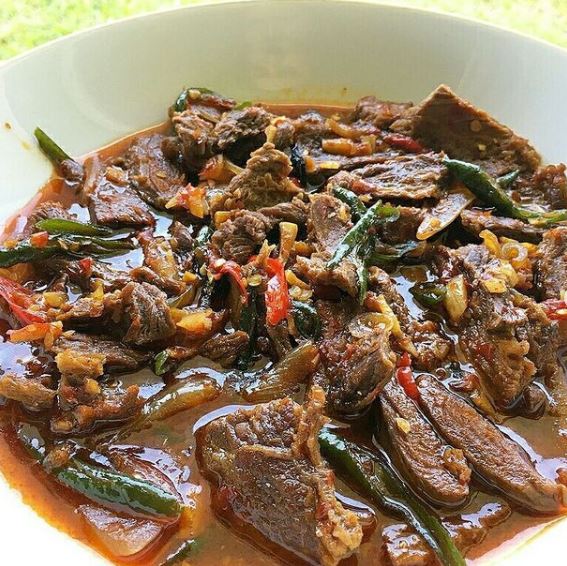 19 Resep tumis sapi simpel, lezatnya bikin makan makin nikmat