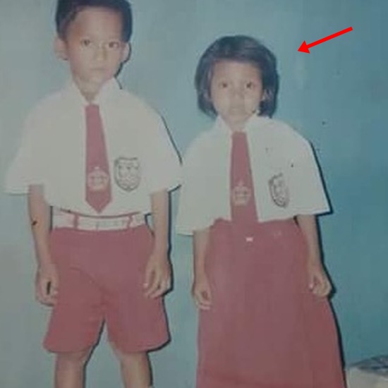Potret jadul 7 pedangdut wanita saat SD, manglingi abis