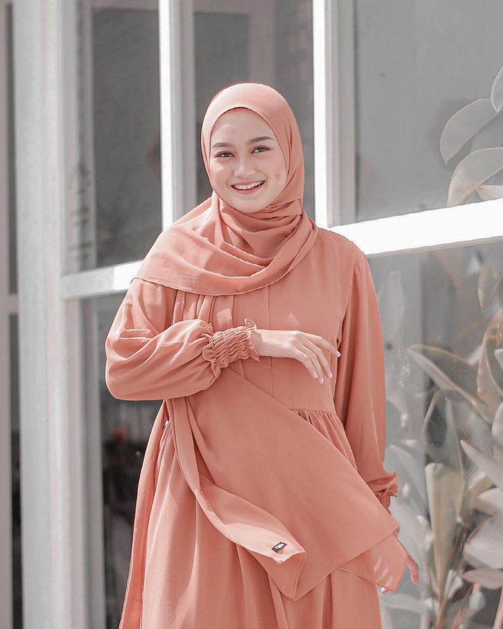 8 Potret terbaru Reyna Fakhira, mahasiswi cantik mirip Dinda Hauw