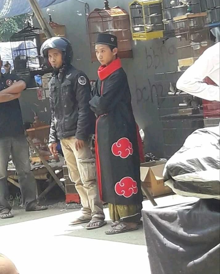 10 Momen lucu belanja di pasar ini bikin lihat dua kali