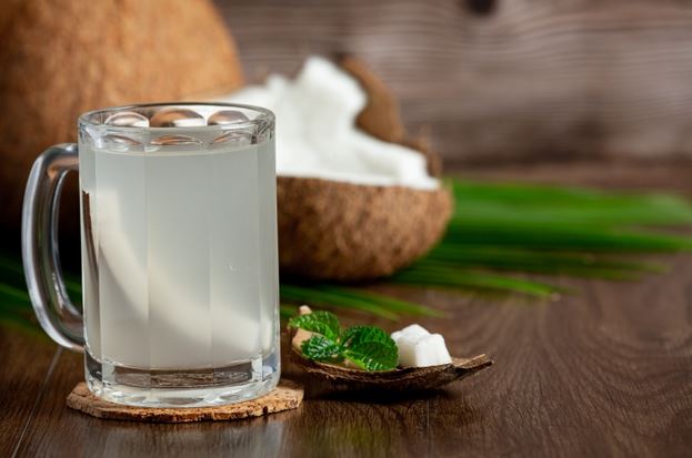 8 Makanan ini bantu redakan demam, cocok disantap usai vaksin
