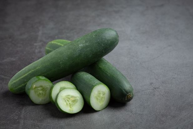 8 Makanan ini bantu redakan demam, cocok disantap usai vaksin