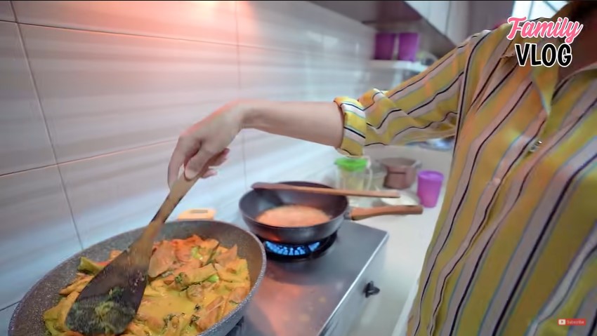 6 Inspirasi masakan rumahan Ussy Sulistiawaty ini menggugah selera